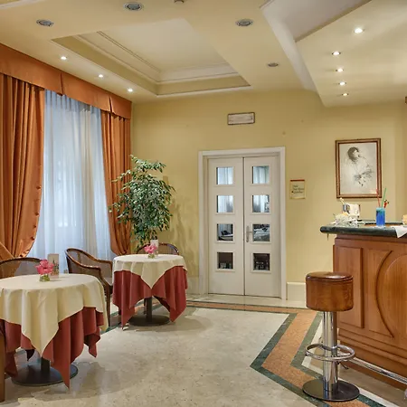 Grand Adriatico 4* Florencia