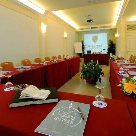 Grand Adriatico Otel 4*